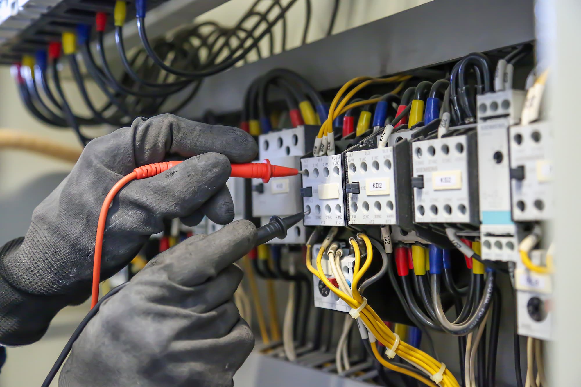 INSTALLATION_DEPANNAGE_ELECTRICITE_GENERALE_CHAUFFAGE_ELECTRIQUE_1 | J2E Elec Travaux d’électricité générale pour particuliers et professionnels à côté de Colmar et Guebwiller Wintzenheim 2