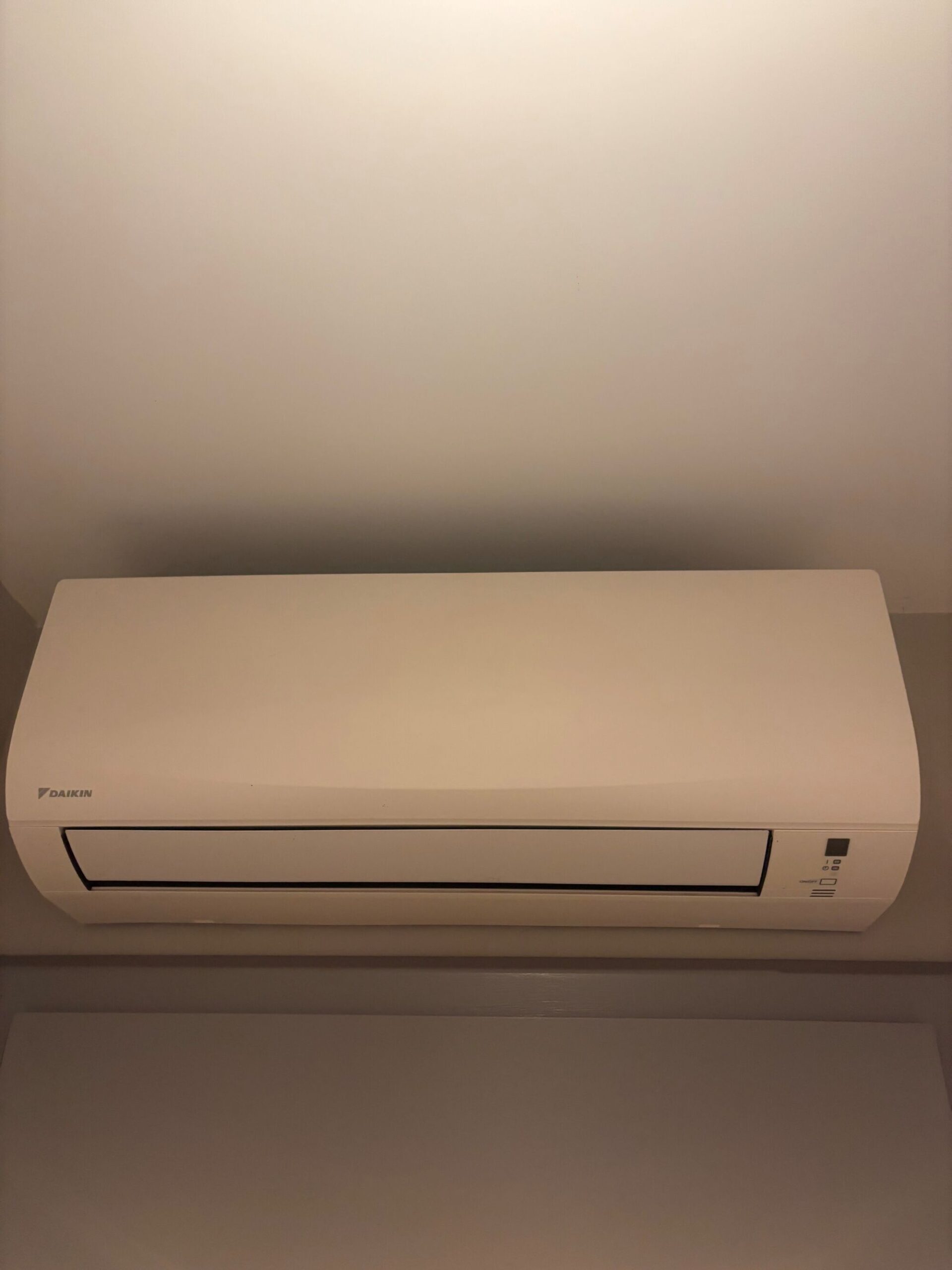 UNITÉ INTERRIEUR. AUTRE MARQUE SCALED | J2E Elec Installation de climatisation pour particuliers et professionnels près de Colmar et Sélestat Illzach 4